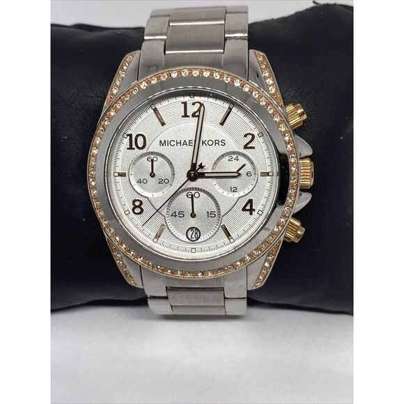 Michael Kors MK5459 Women's Silver Stainless Steel Analog Dial Wrist Watch MP177 - Picture 2 of 12